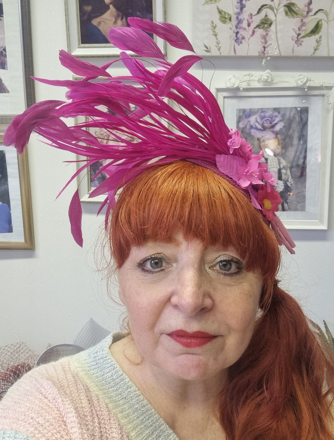 Pink feather fascinator. Feather and flower cerise pink fascinator. Wedding fascinator. Races hats. Occasion headpiece.