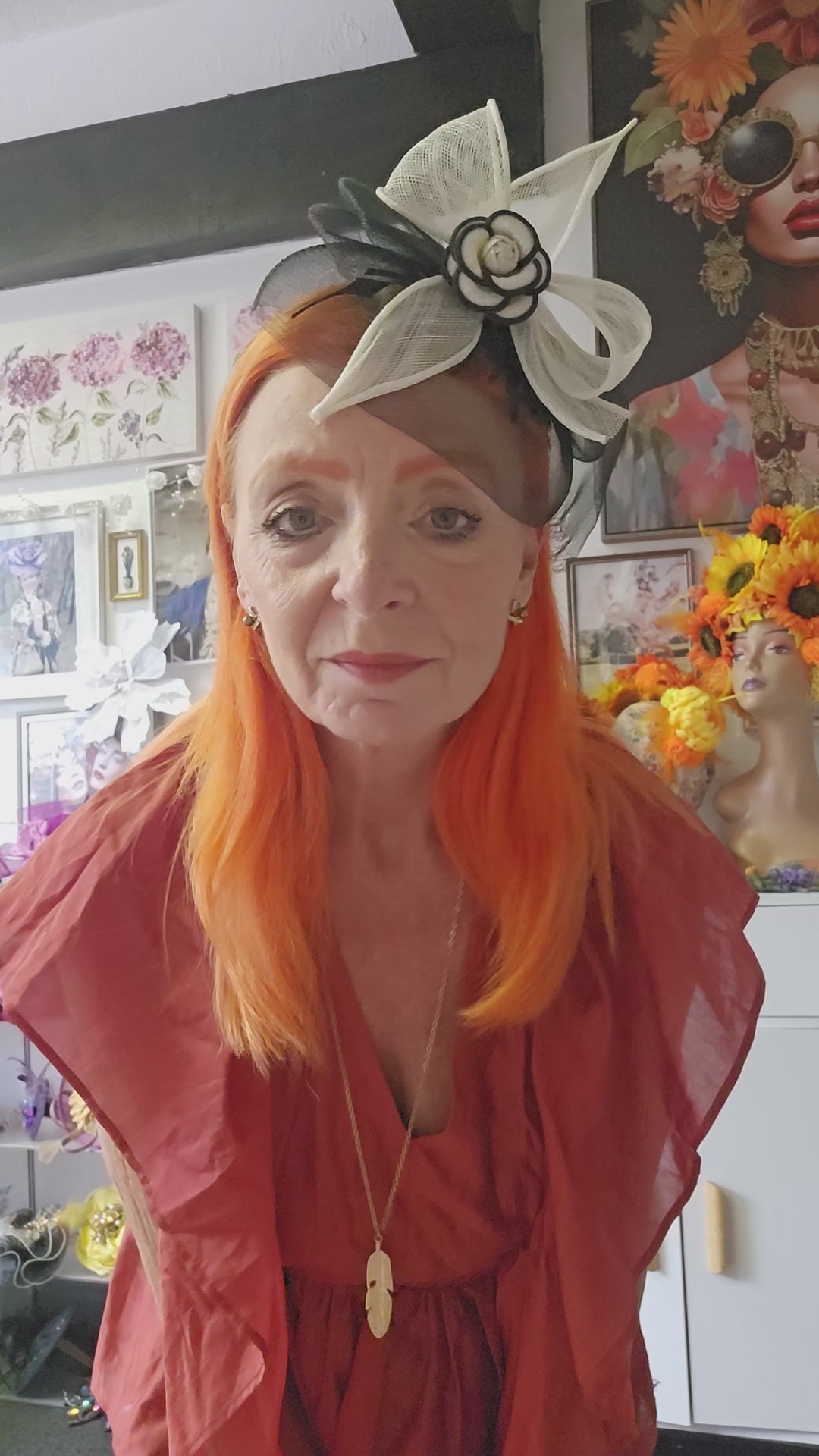 Ivory & black fascinator