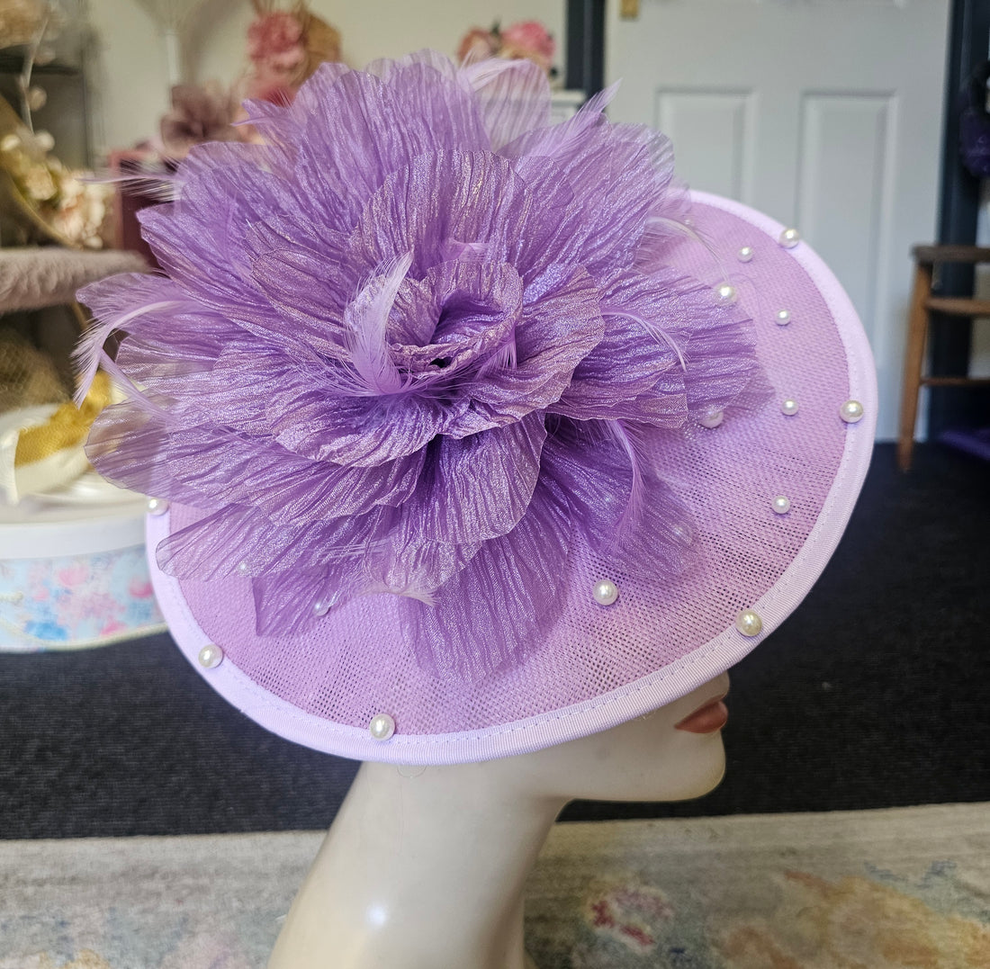 Lilac percher fascinator