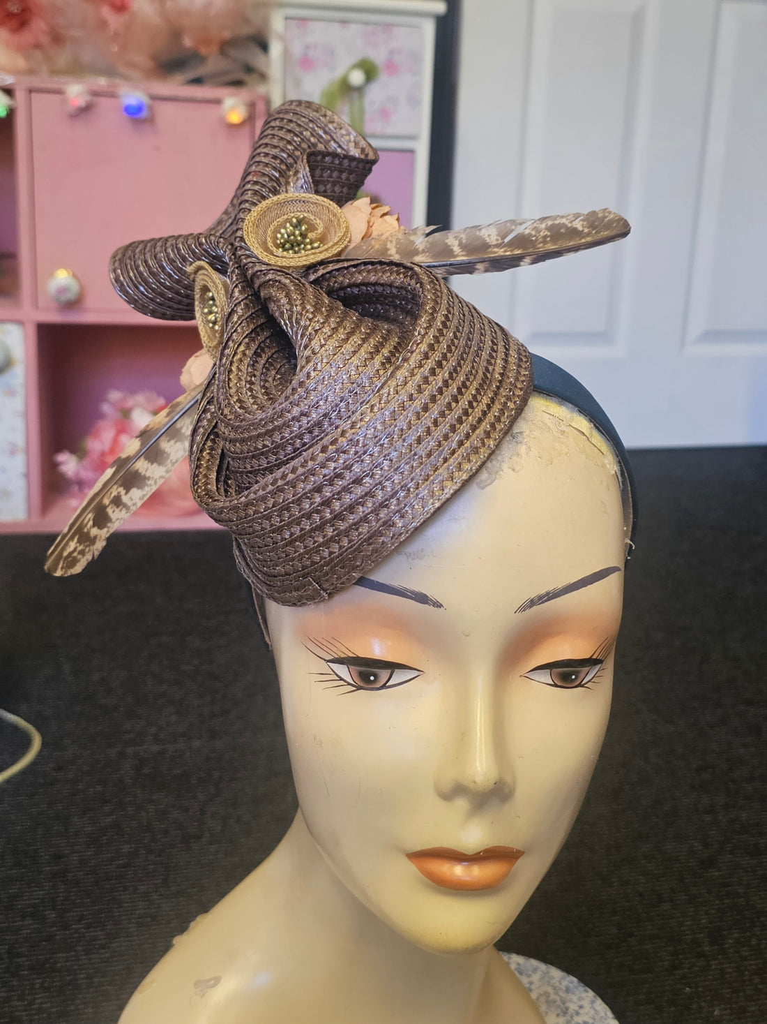 Chocolate brown percher hat
