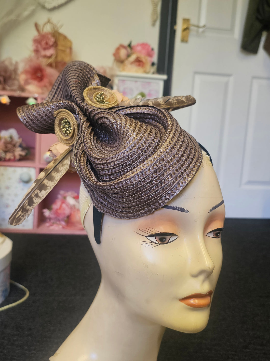 Chocolate brown percher hat