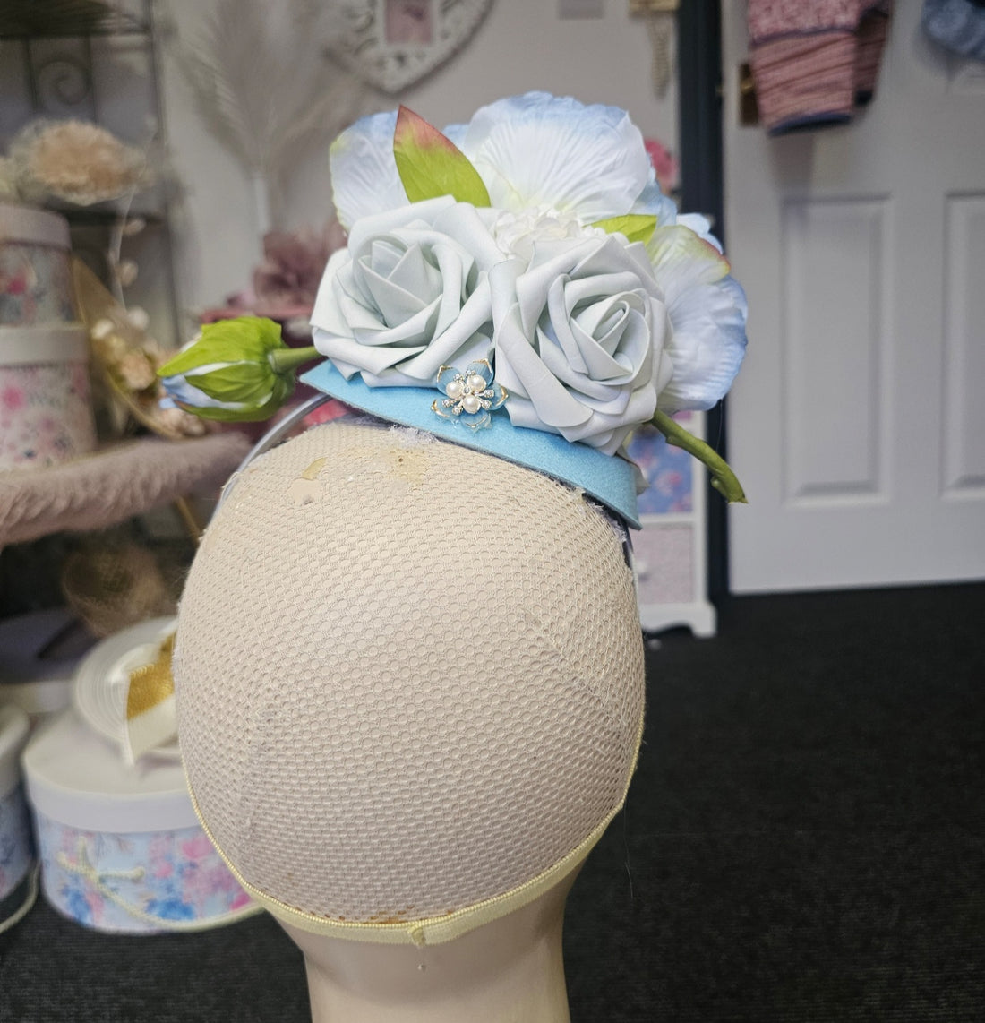 Blue flower pillbox hat