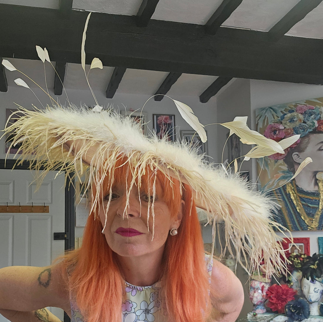 Large feather hatinator