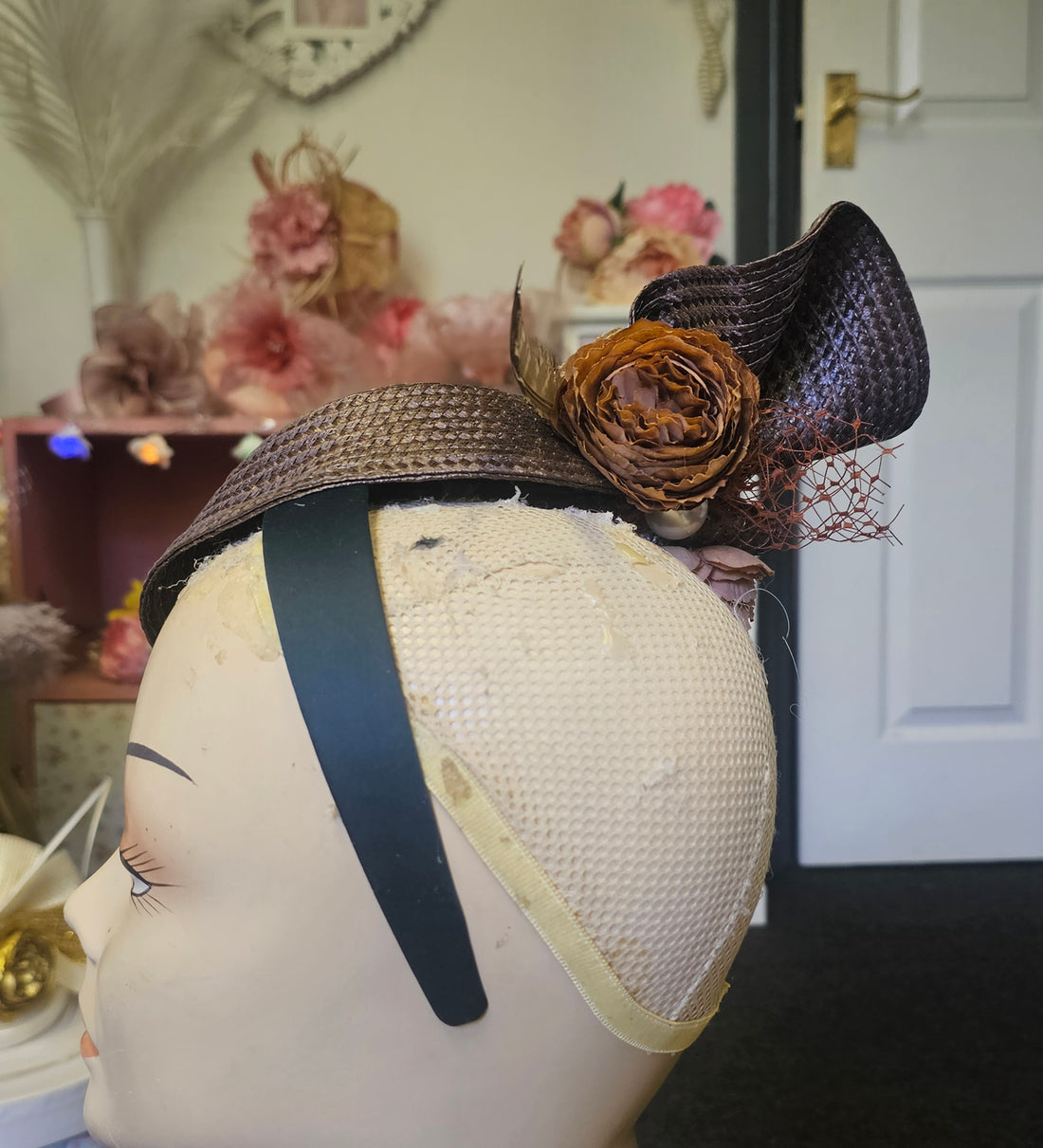 Chocolate brown percher hat
