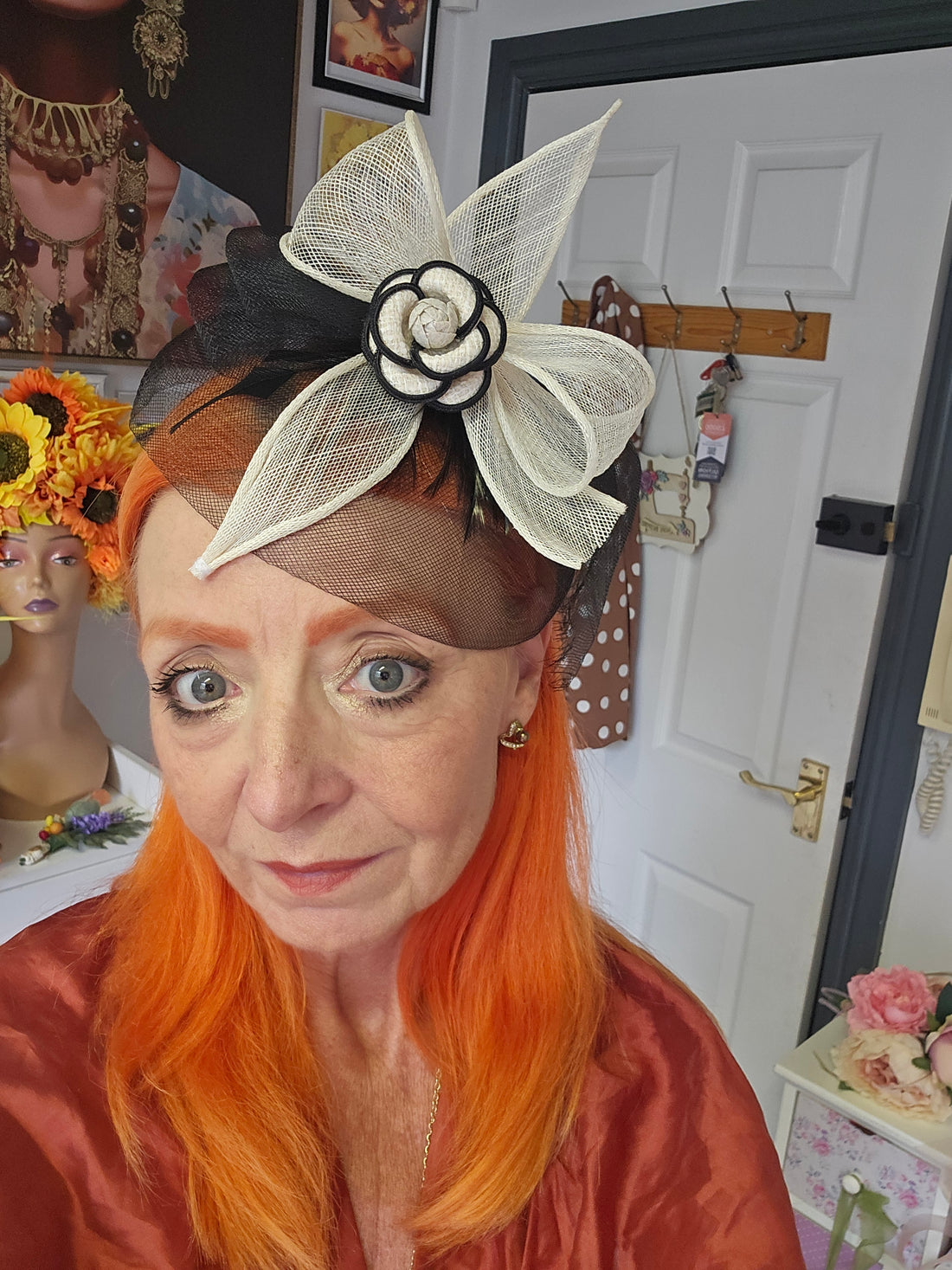 Ivory & black fascinator
