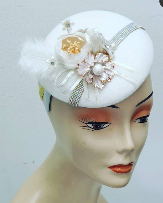 White gold flower piillbox hat wool button percher hatinator Vintage style bridal wedding races fascinator christening headpiece womens