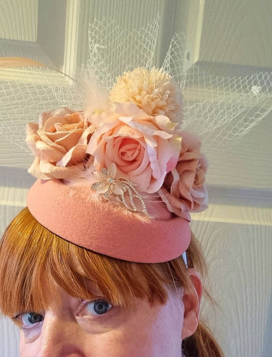 Peach blush nude flower Pillbox hat wool percher veil band races. Wedding hatinator. Flower fascinator headpiece womens