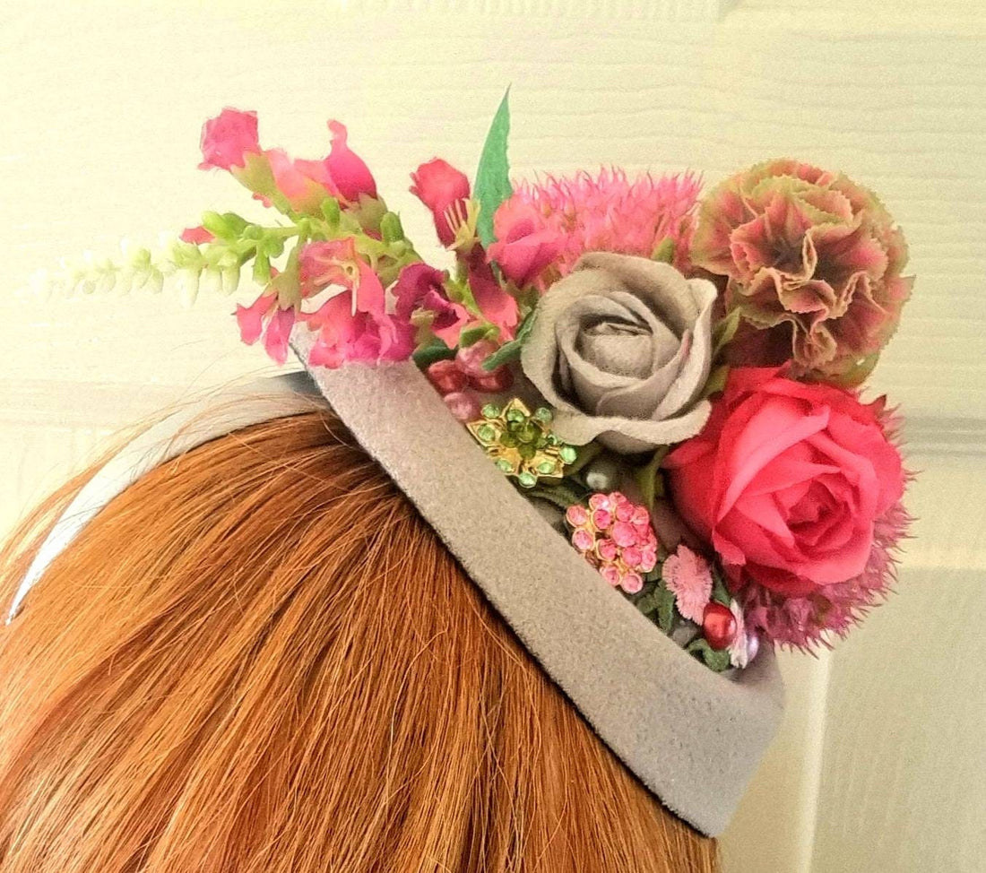 grey pink flower pillbox hat hatinator races Wedding fascinator Vintage style headpiece wool band womens